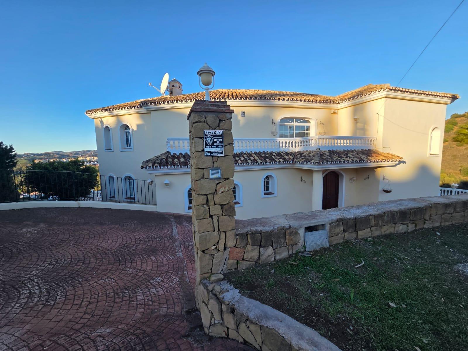 5 Bedroom Villa in Mijas - Photo 8