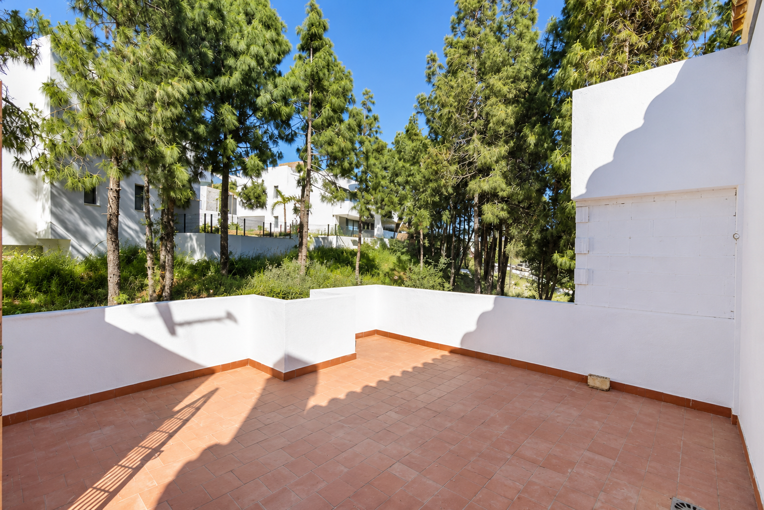 3 Bedroom Villa in Marbella - Photo 23