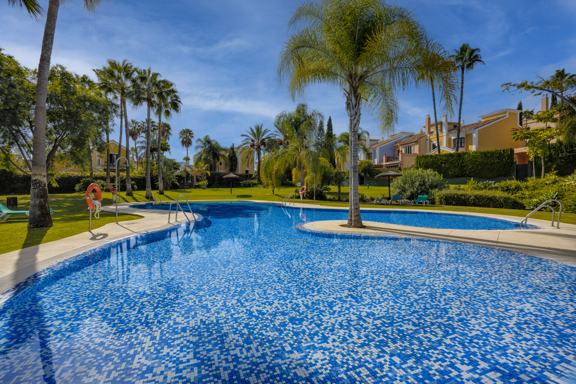4 Bedroom Townhouse in San Pedro de Alcántara - Photo 24