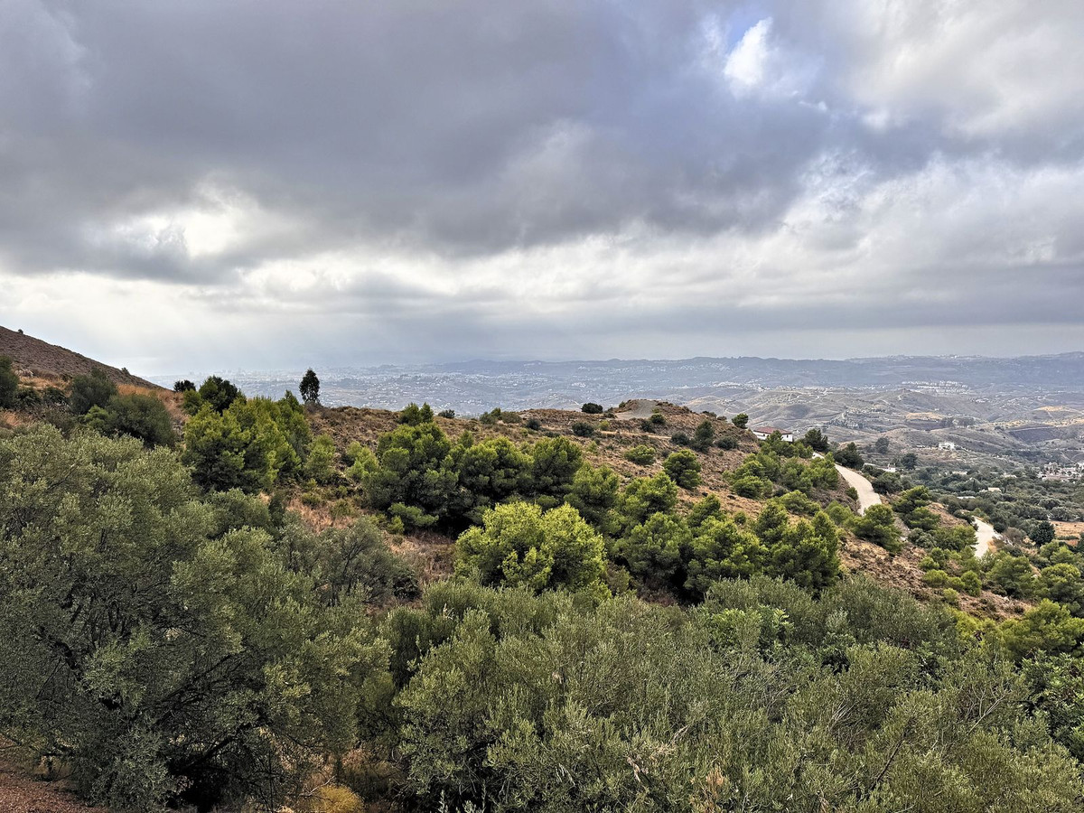 4 Bedroom Villa in Mijas - Photo 25