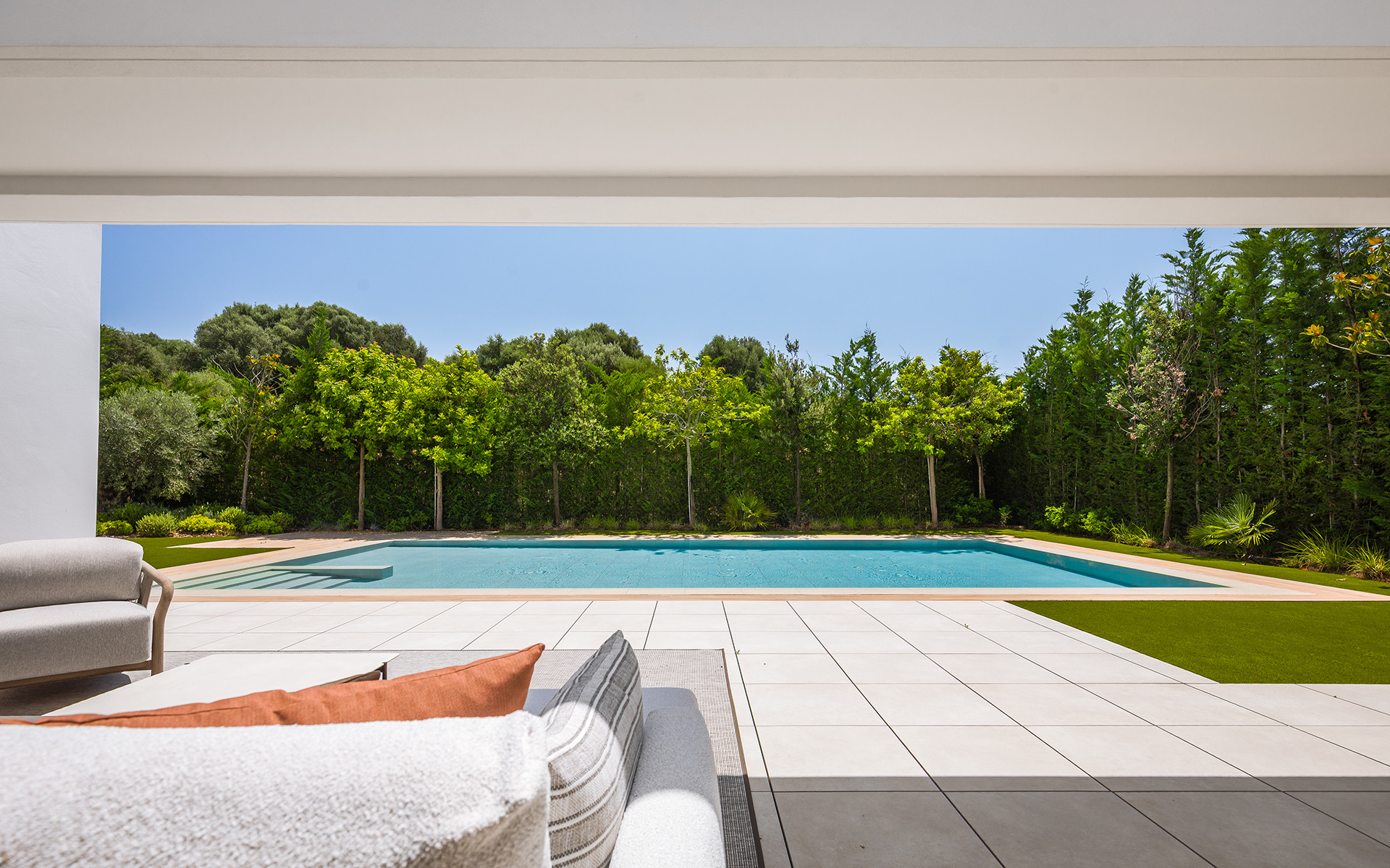 5 Bedroom Villa in Estepona - Foto 2