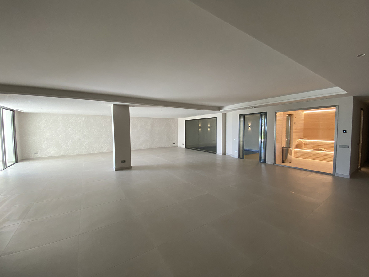 6 Bedroom Villa in Benahavís - Foto 43