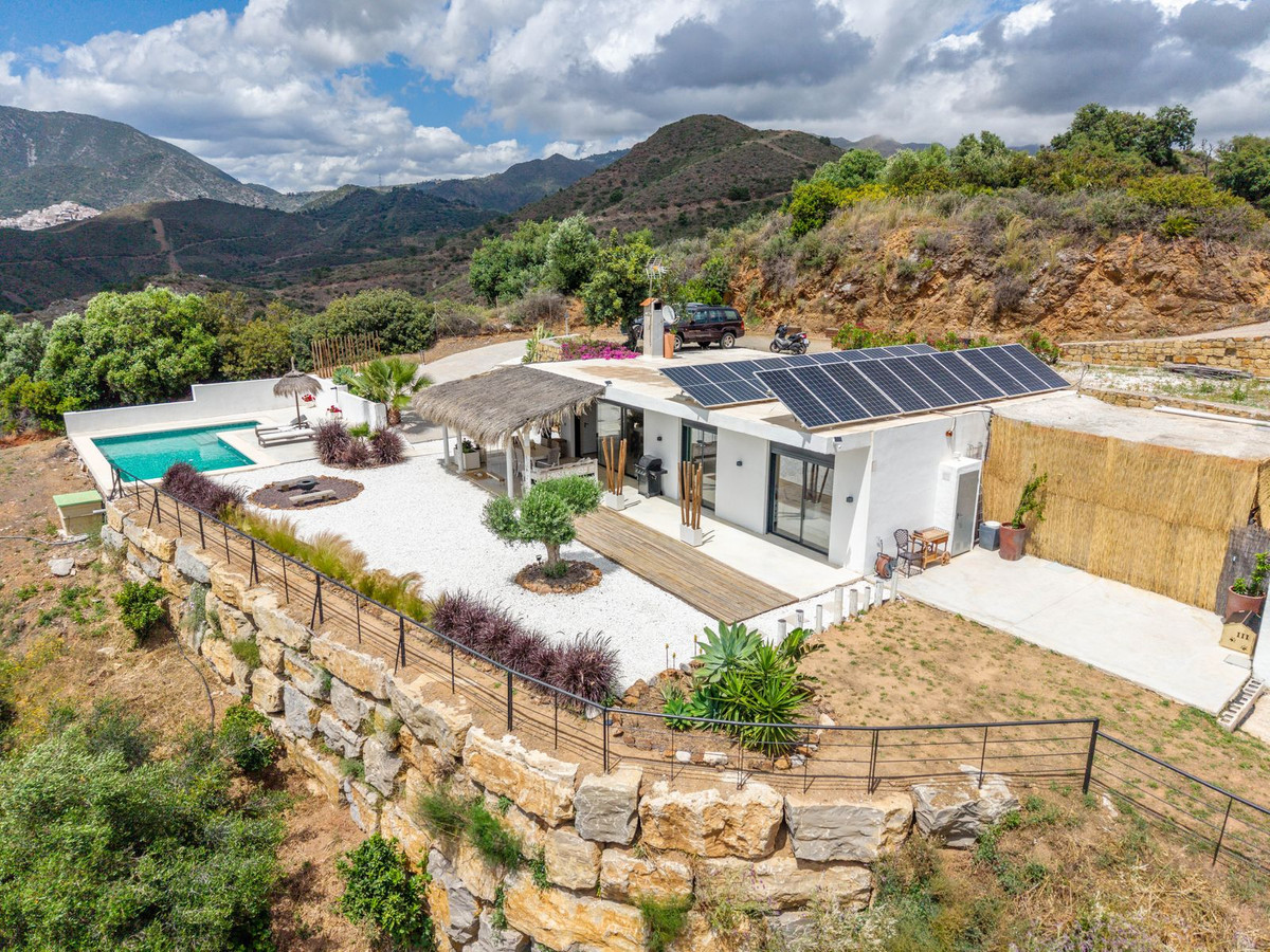 2 Bedroom Villa in Marbella - Photo 56