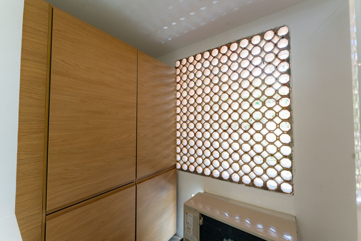 2 Bedroom Penthouse in Benahavís - Photo 13