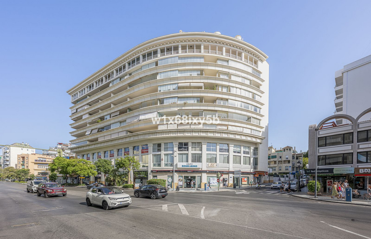 Local commercial à Malaga, Espagne – Photo 15