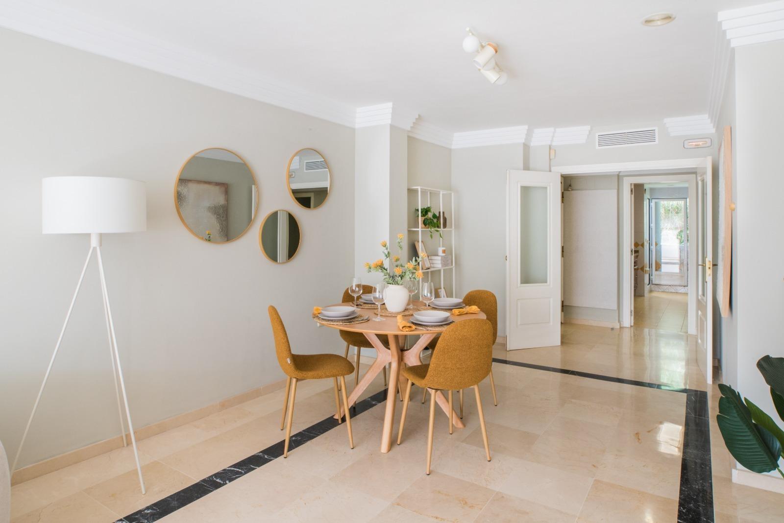 2 Bedroom Apartment in Marbella - Photo 8