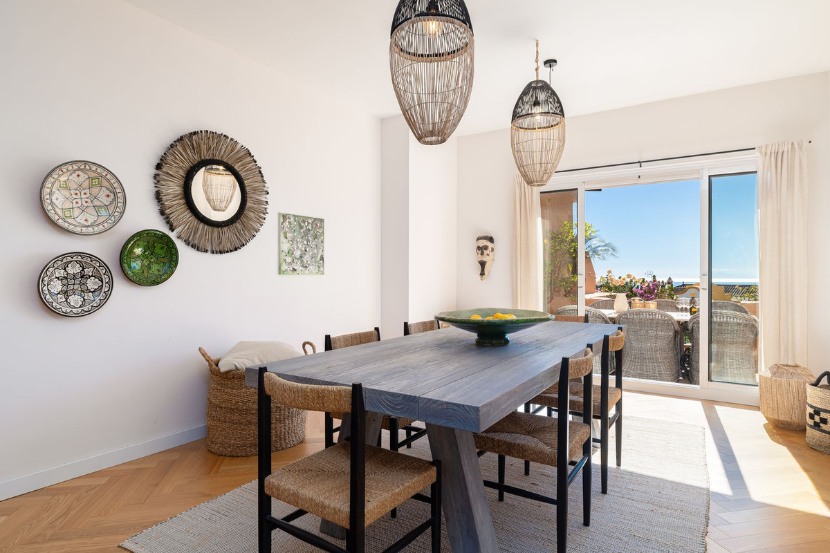 3 Bedroom Apartment in Marbella - Photo 7