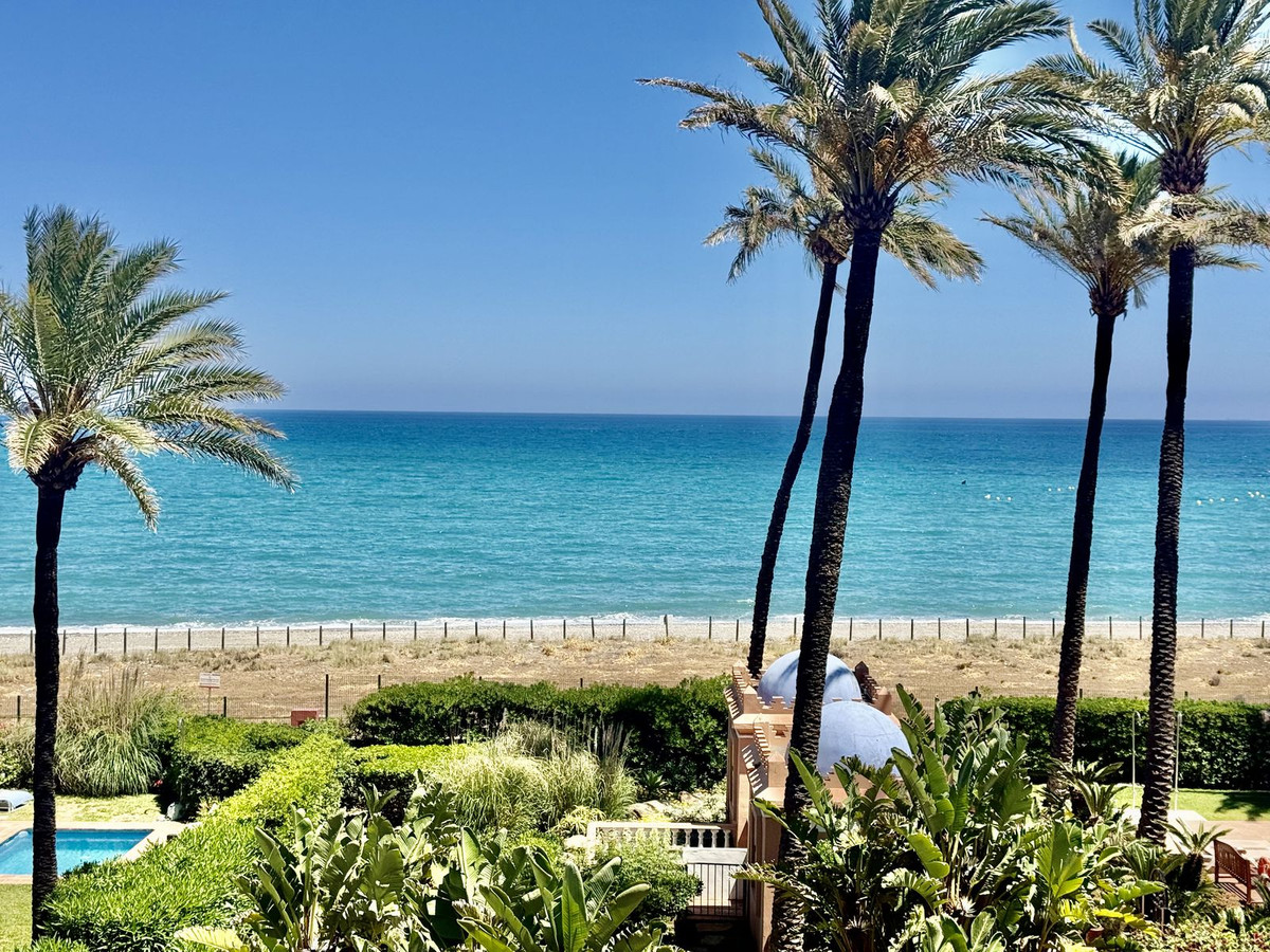 3 Bedroom Penthouse in Casares - Photo 22