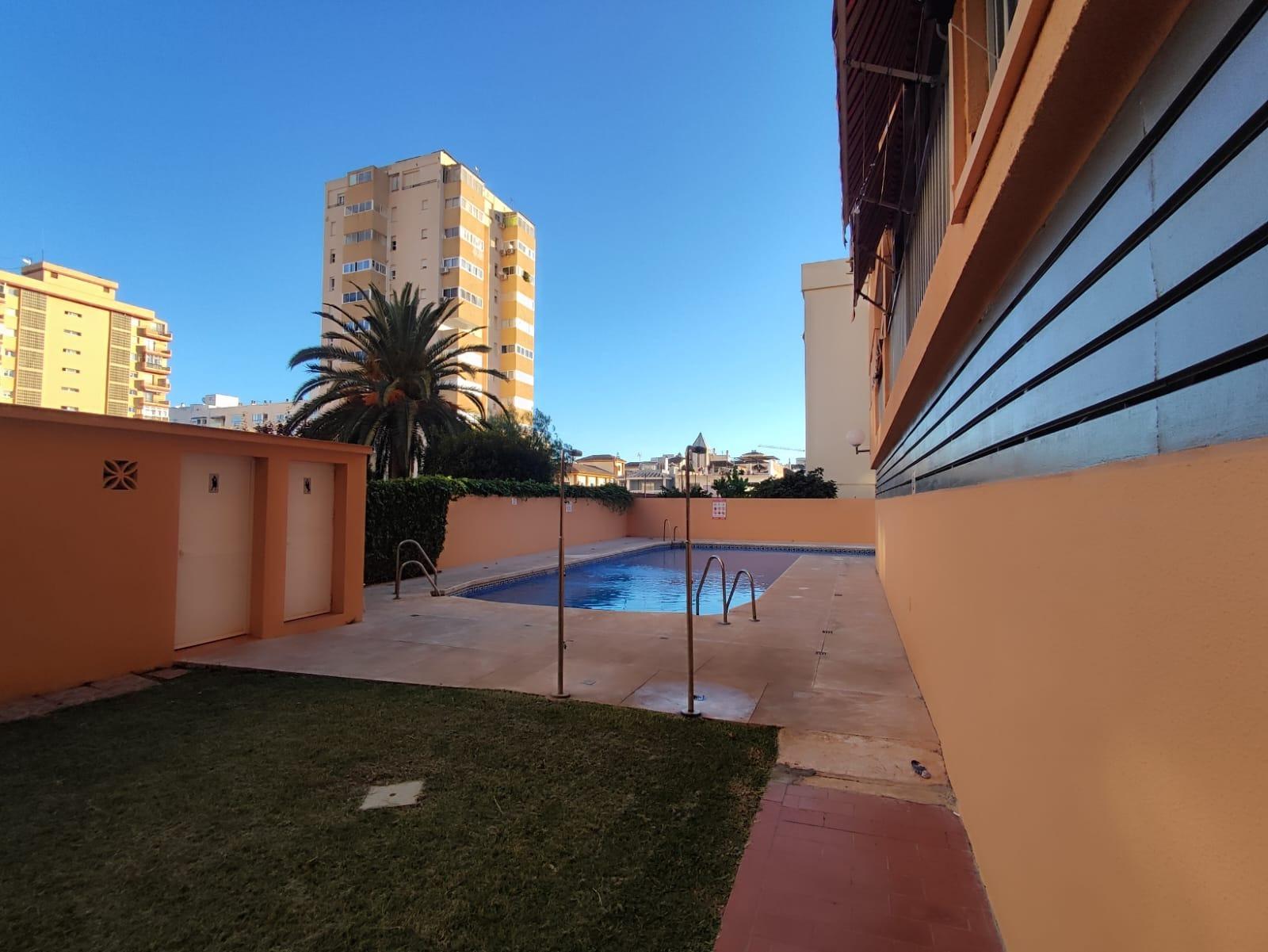 3 Bedroom Apartment in Fuengirola - Photo 38