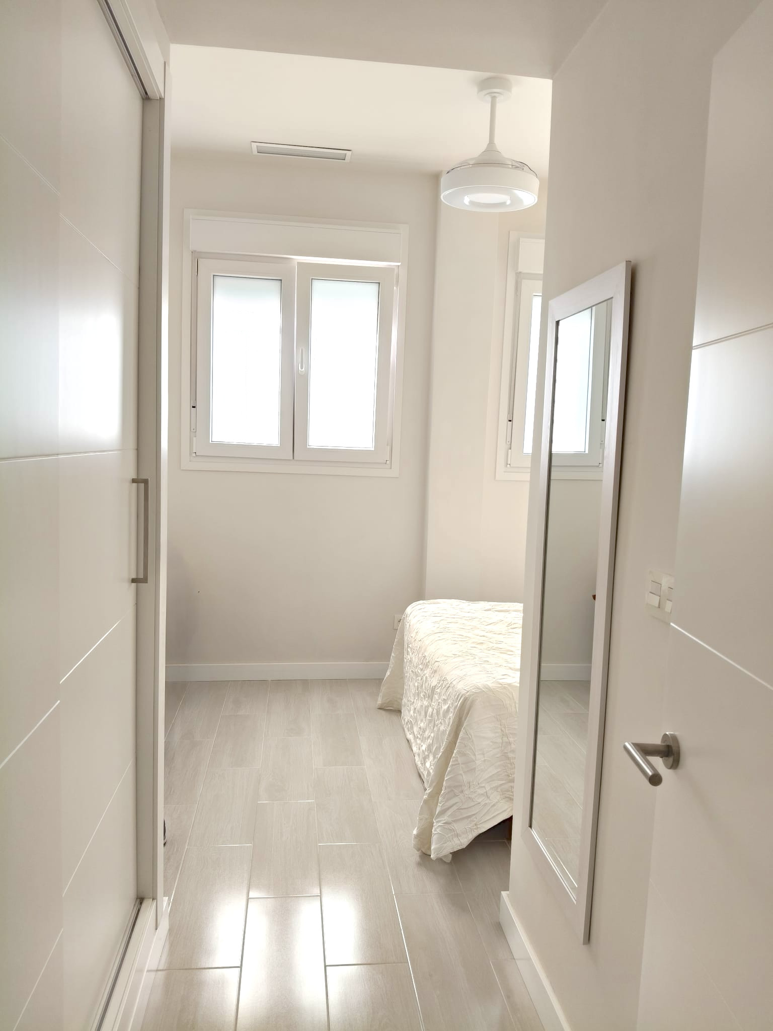 2 Bedroom Townhouse in Málaga - Photo 9