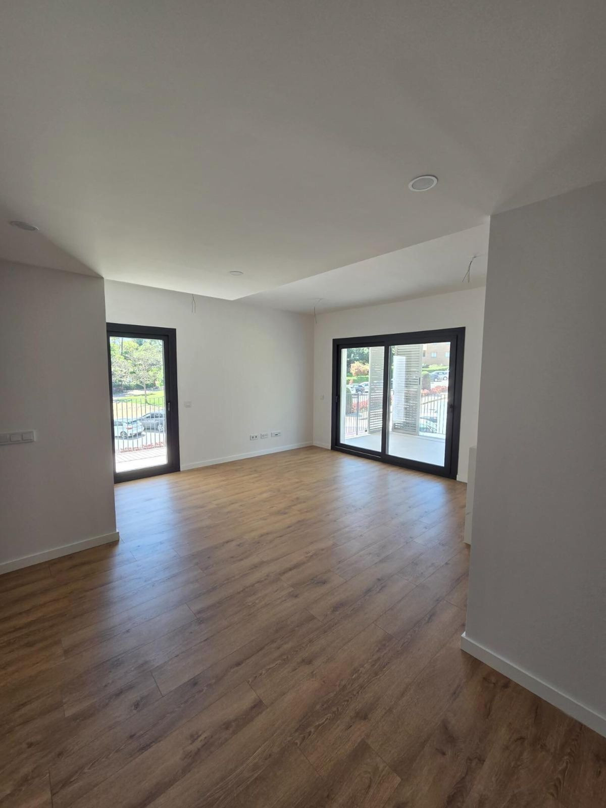 3 Bedroom Apartment in Estepona - Photo 14