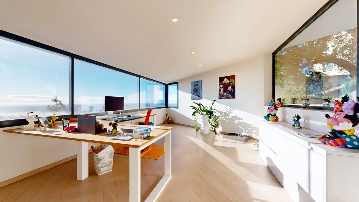 4 Bedroom Villa in Marbella - Foto 22
