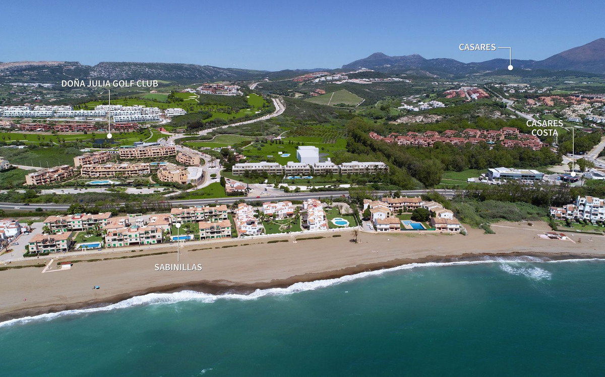 3 Bedroom Penthouse in Casares - Photo 5