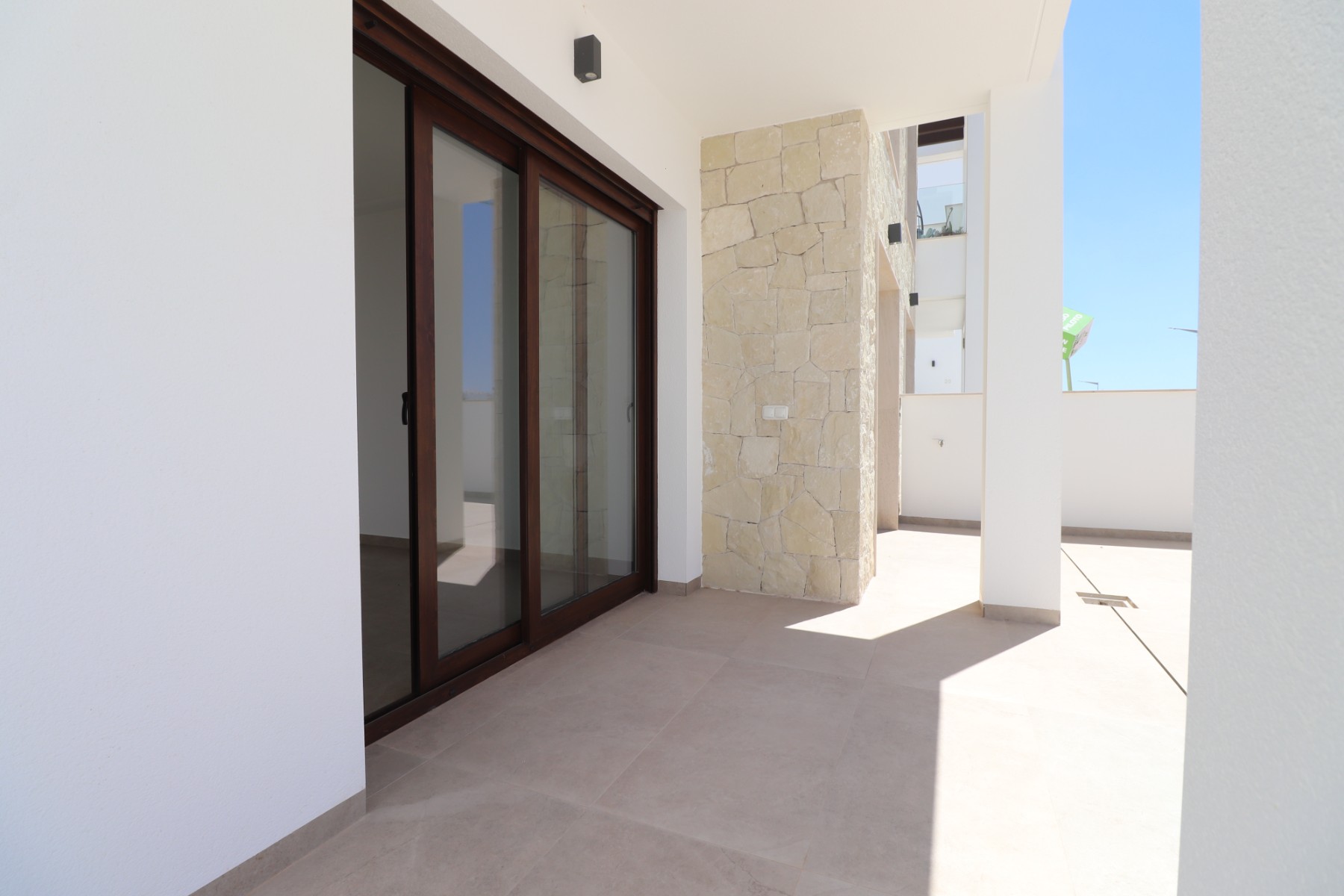 Apartamento com 3 quartos com piscina em Alicante, Espanha – Foto 23