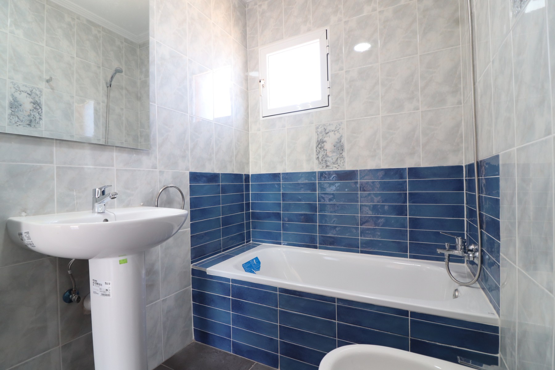 Apartamento com 2 quartos com piscina em Alicante, Espanha – Foto 14