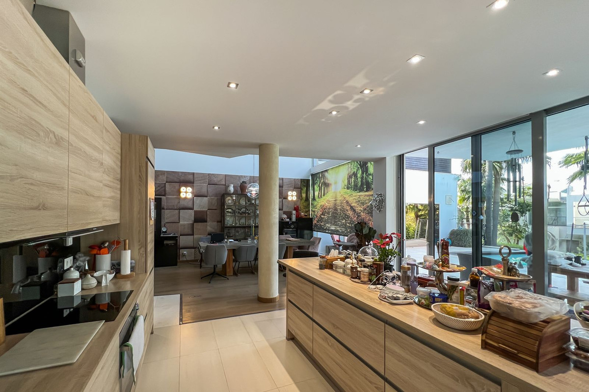 5 Bedroom Villa in Marbella - Foto 21