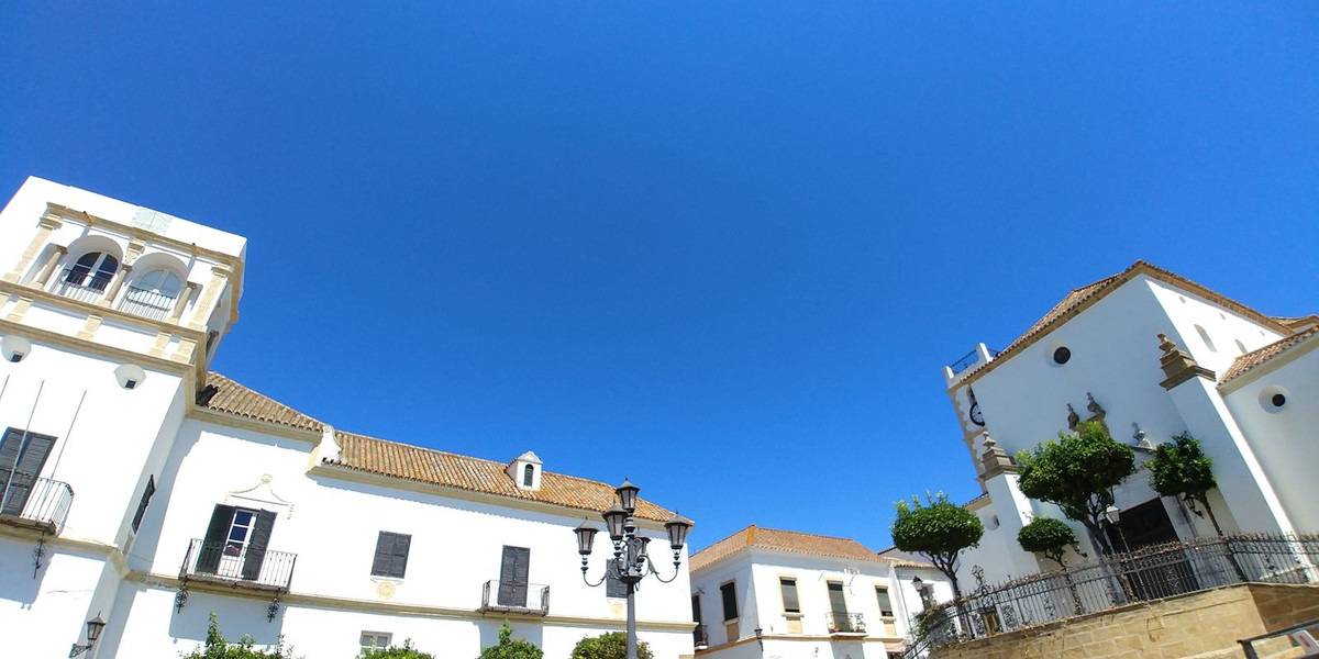 2 Bedroom Apartment in San Roque - Photo 27