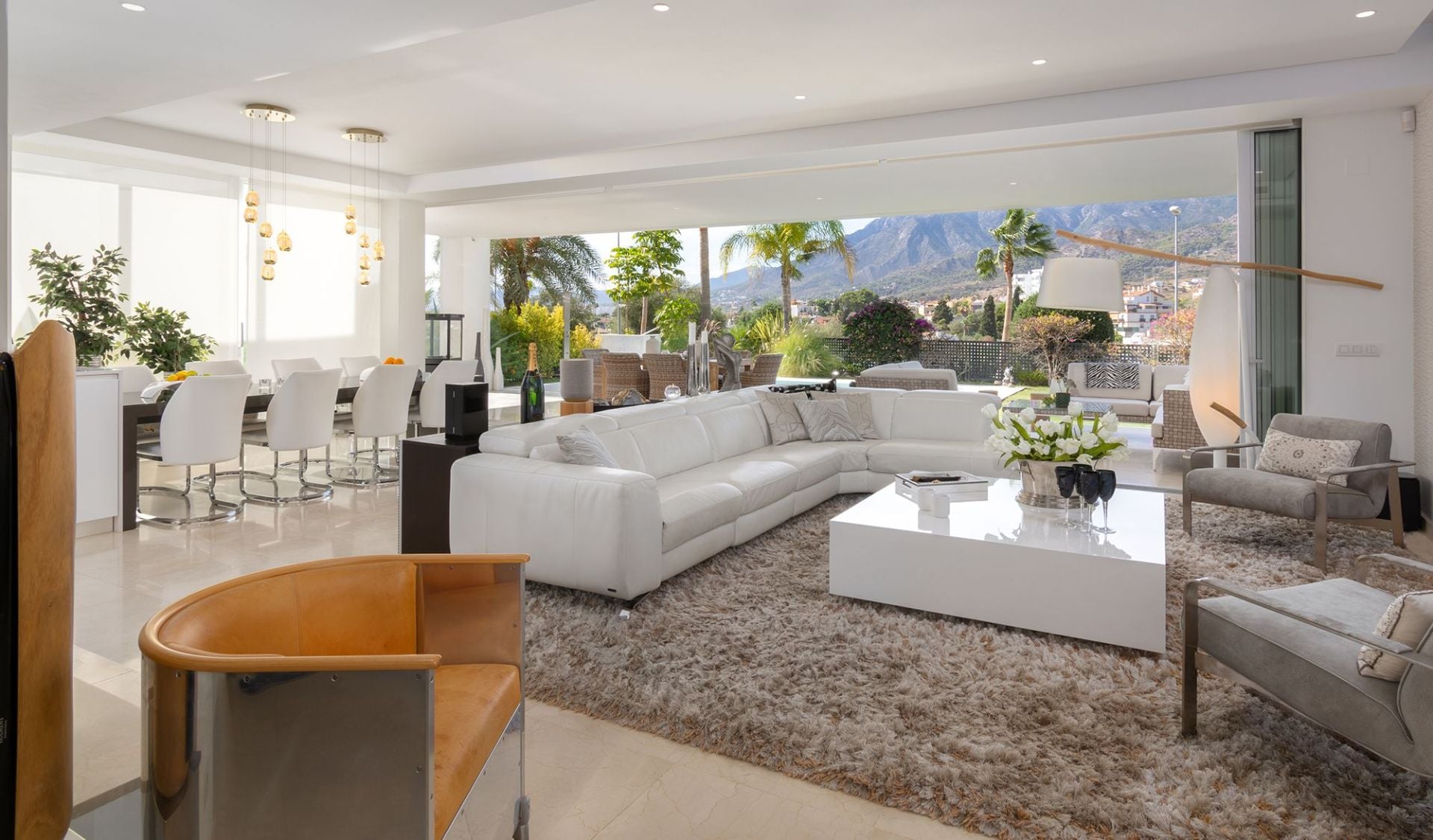 3 Bedroom Villa in Marbella - Photo 5