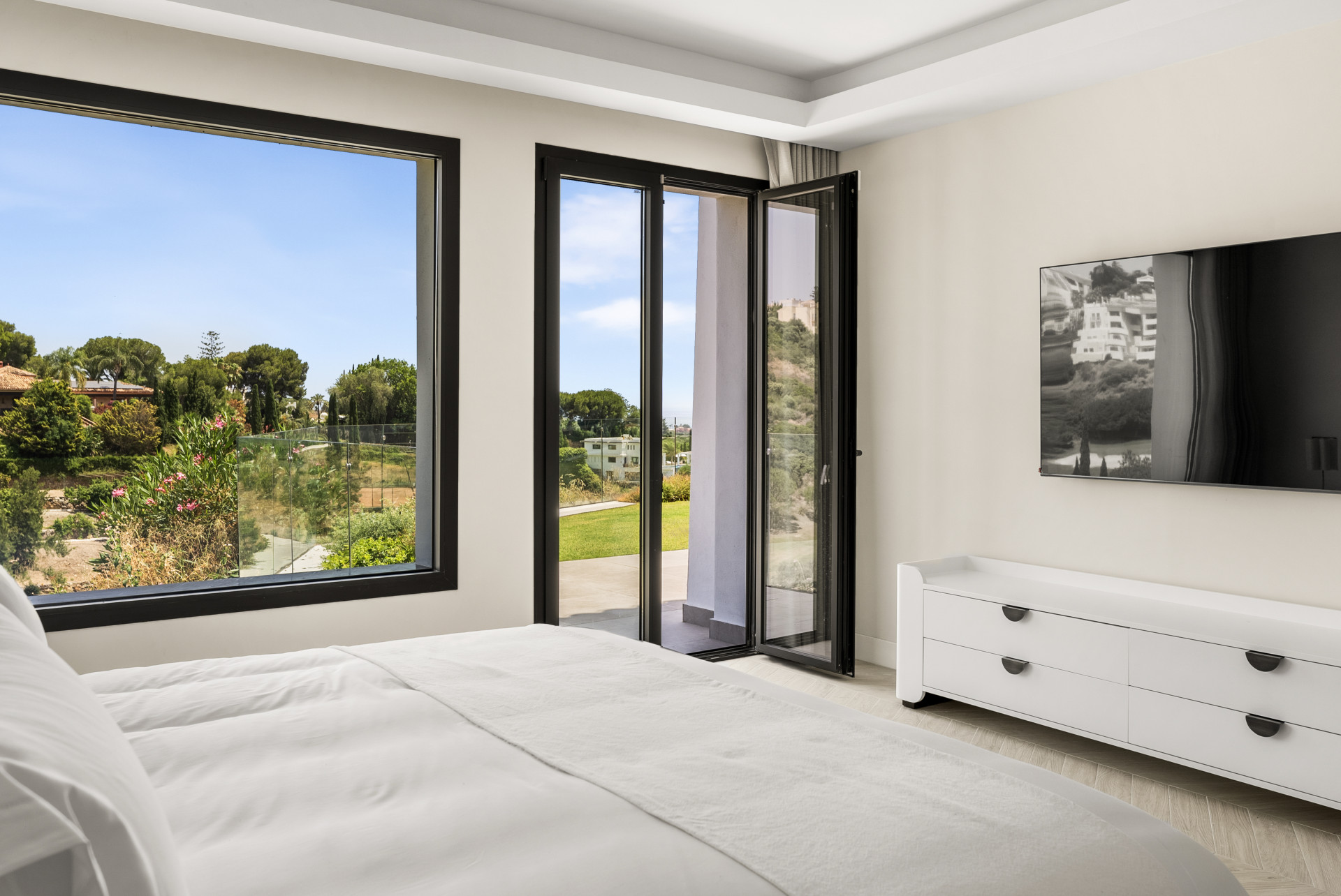 6 Bedroom Villa in Benahavís - Foto 27
