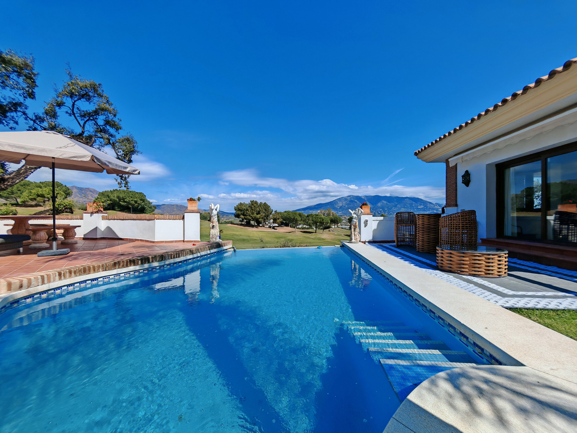 4 Bedroom Villa in Mijas - Photo 29