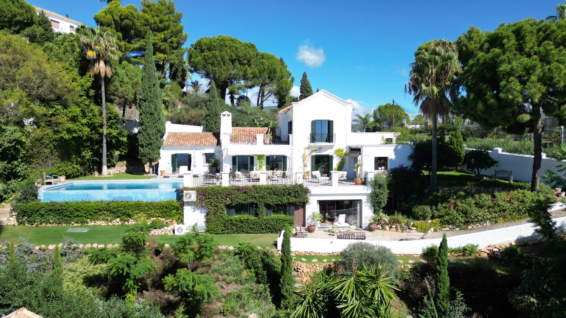 6 Bedroom Villa in Benahavís - Фото 7