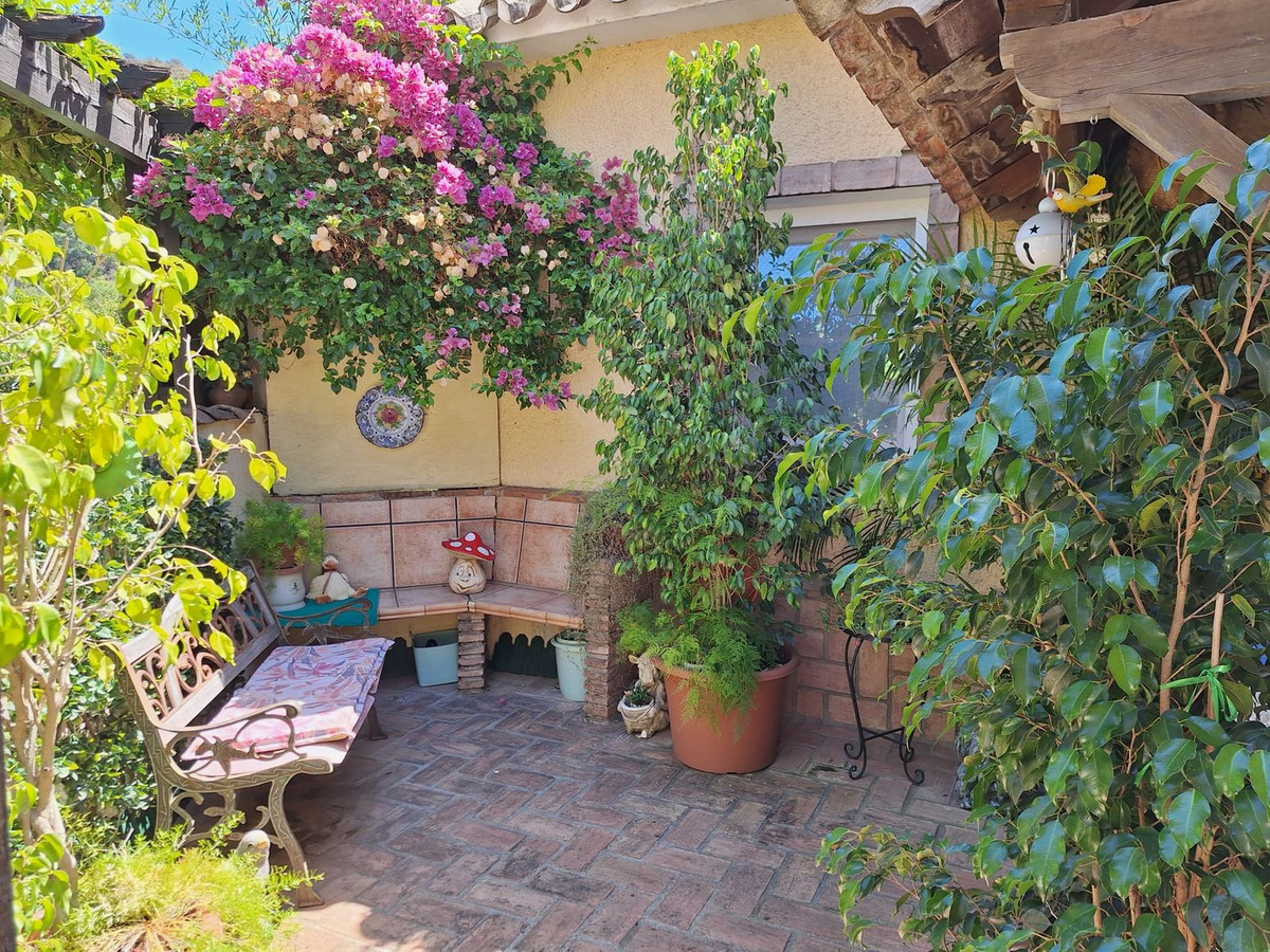 2 Bedroom Villa in Benahavís - Foto 12