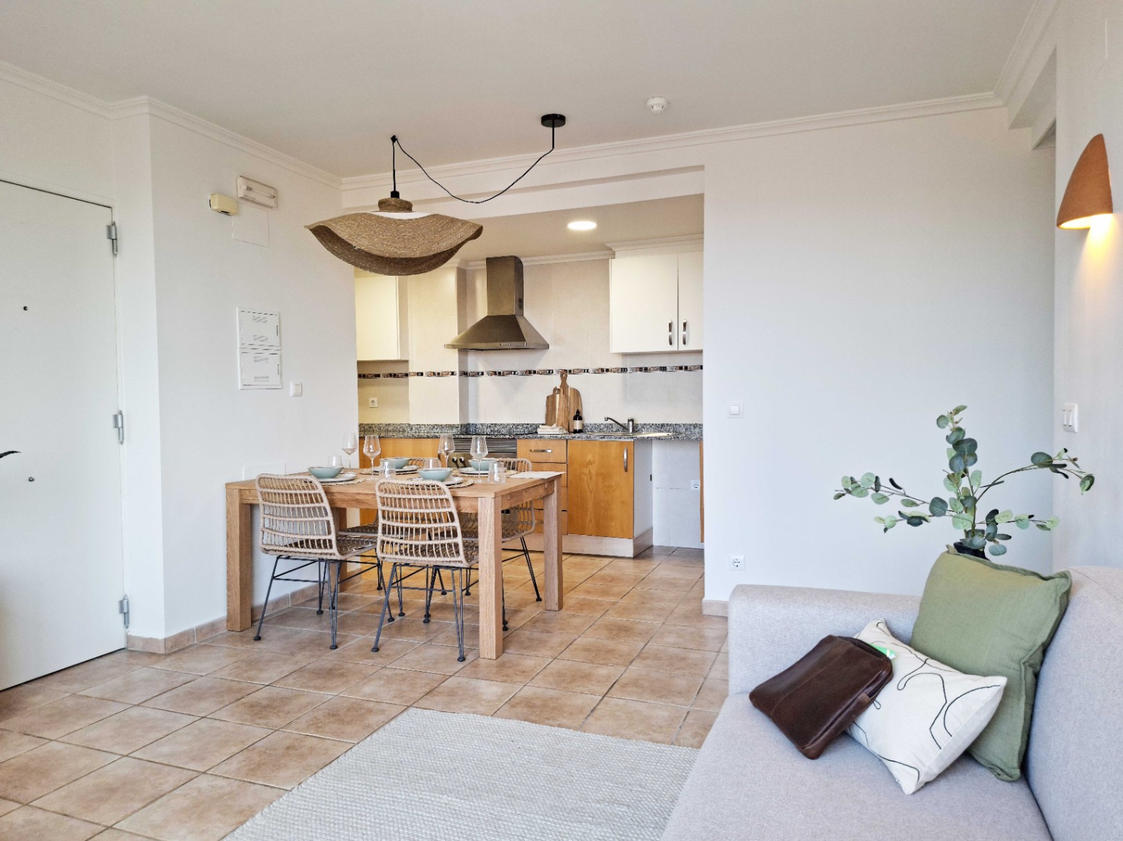 Apartamento com 2 quartos com piscina em Alicante, Espanha – Foto 20