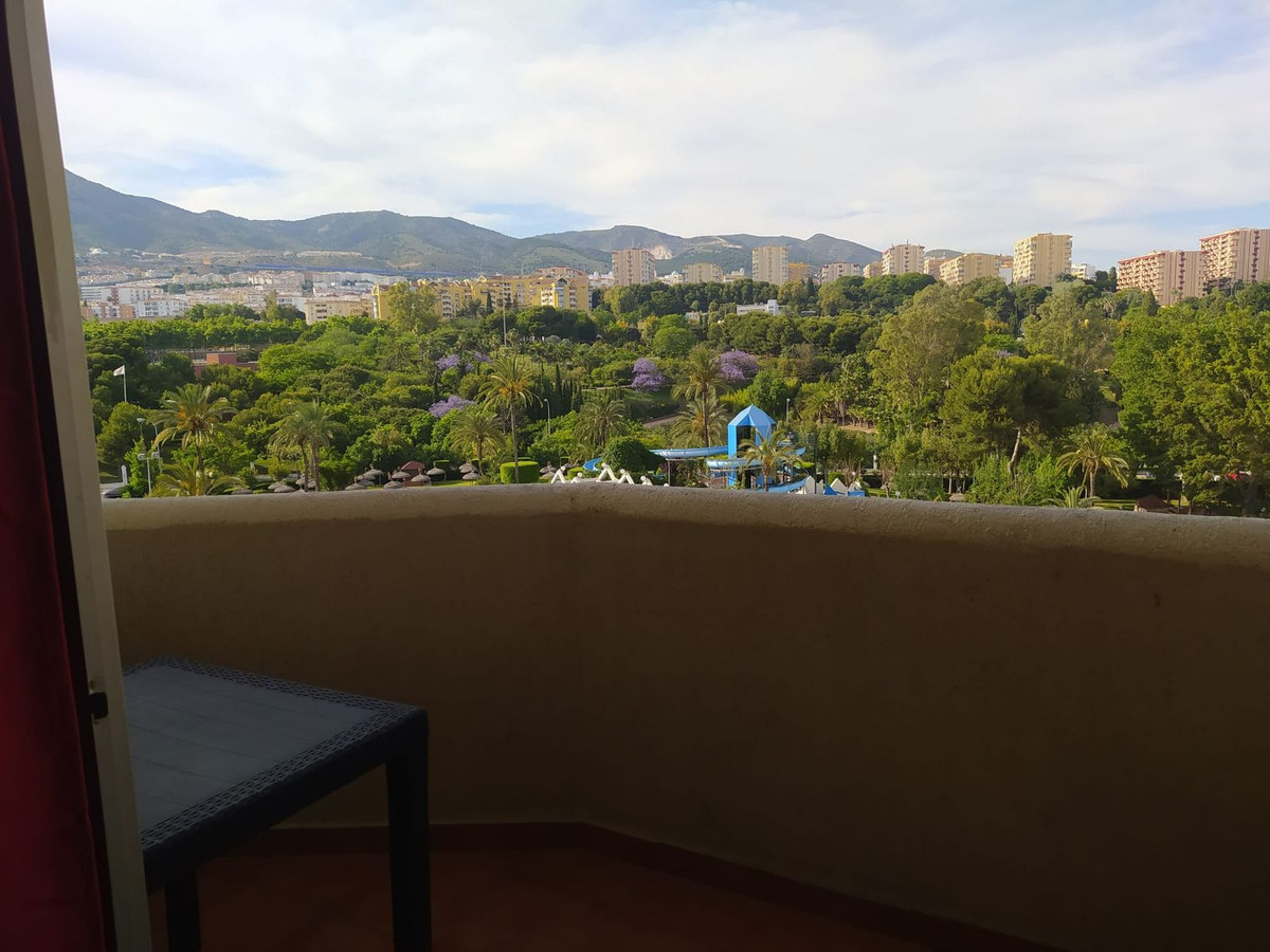 1 Bedroom Apartment in Torremolinos - Photo 14