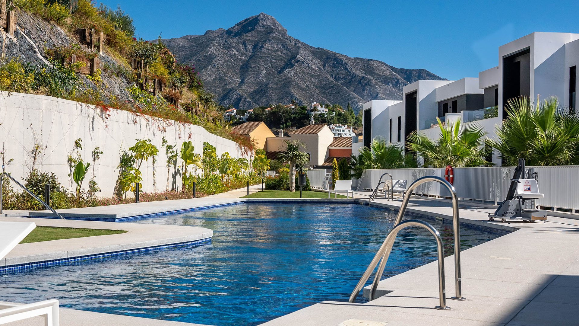 3 Bedroom Apartment in Marbella - Photo 6