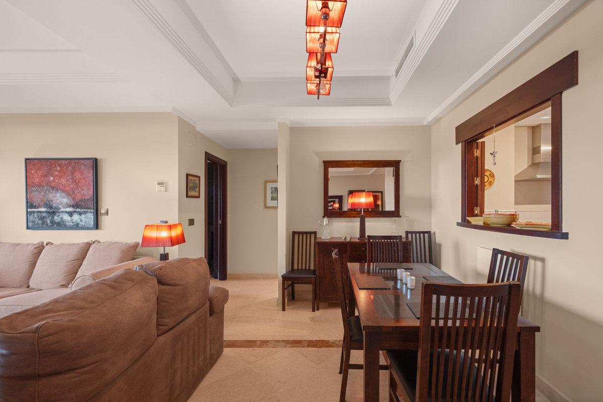 2 Bedroom Apartment in Marbella - Foto 5