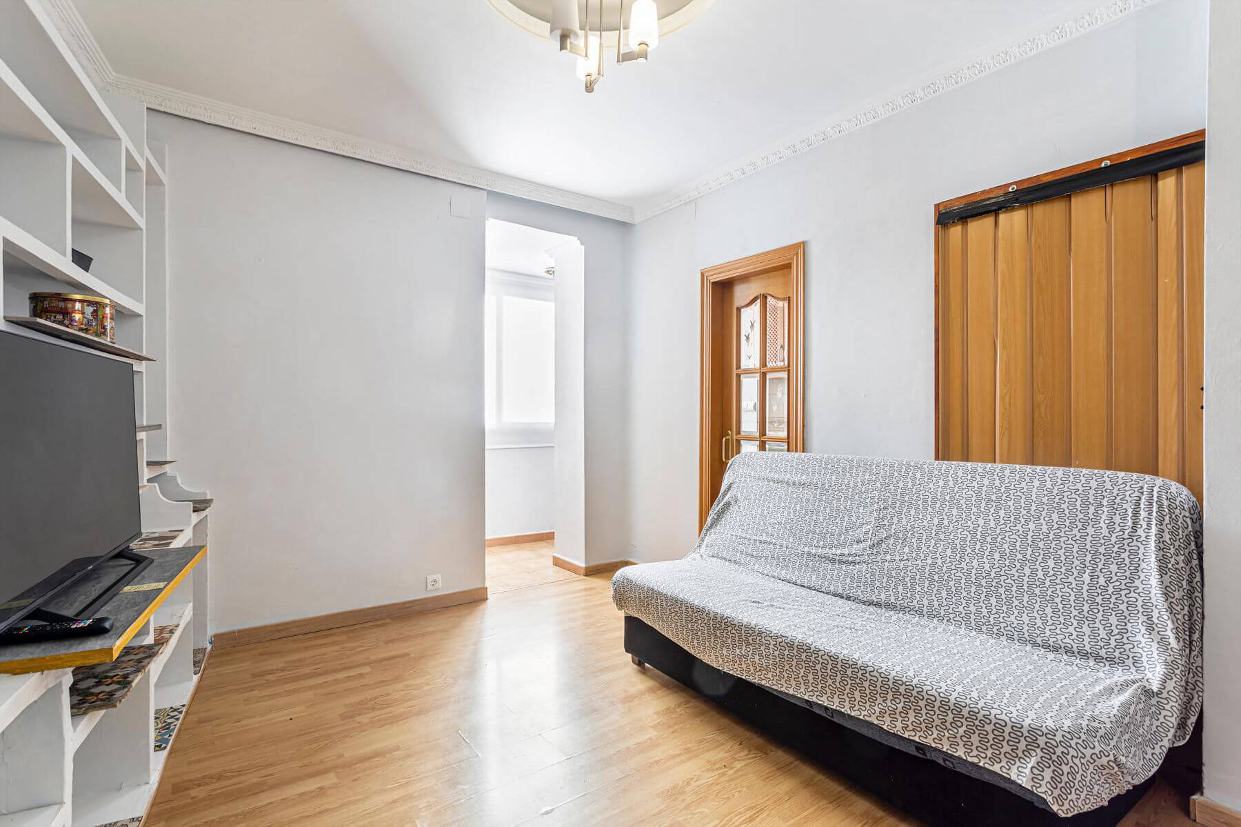 Piso de 1 dormitorio en Valencia – Foto 4
