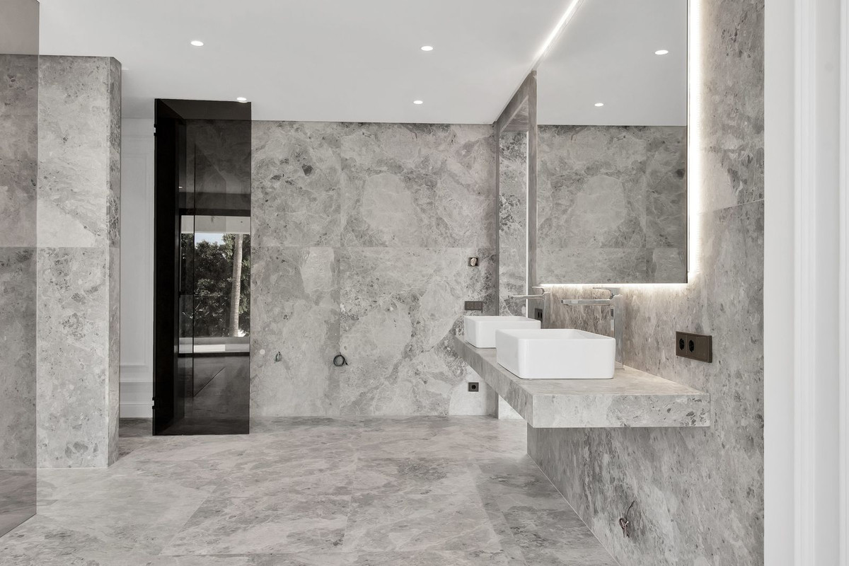 6 Bedroom Villa in Marbella - Фото 25