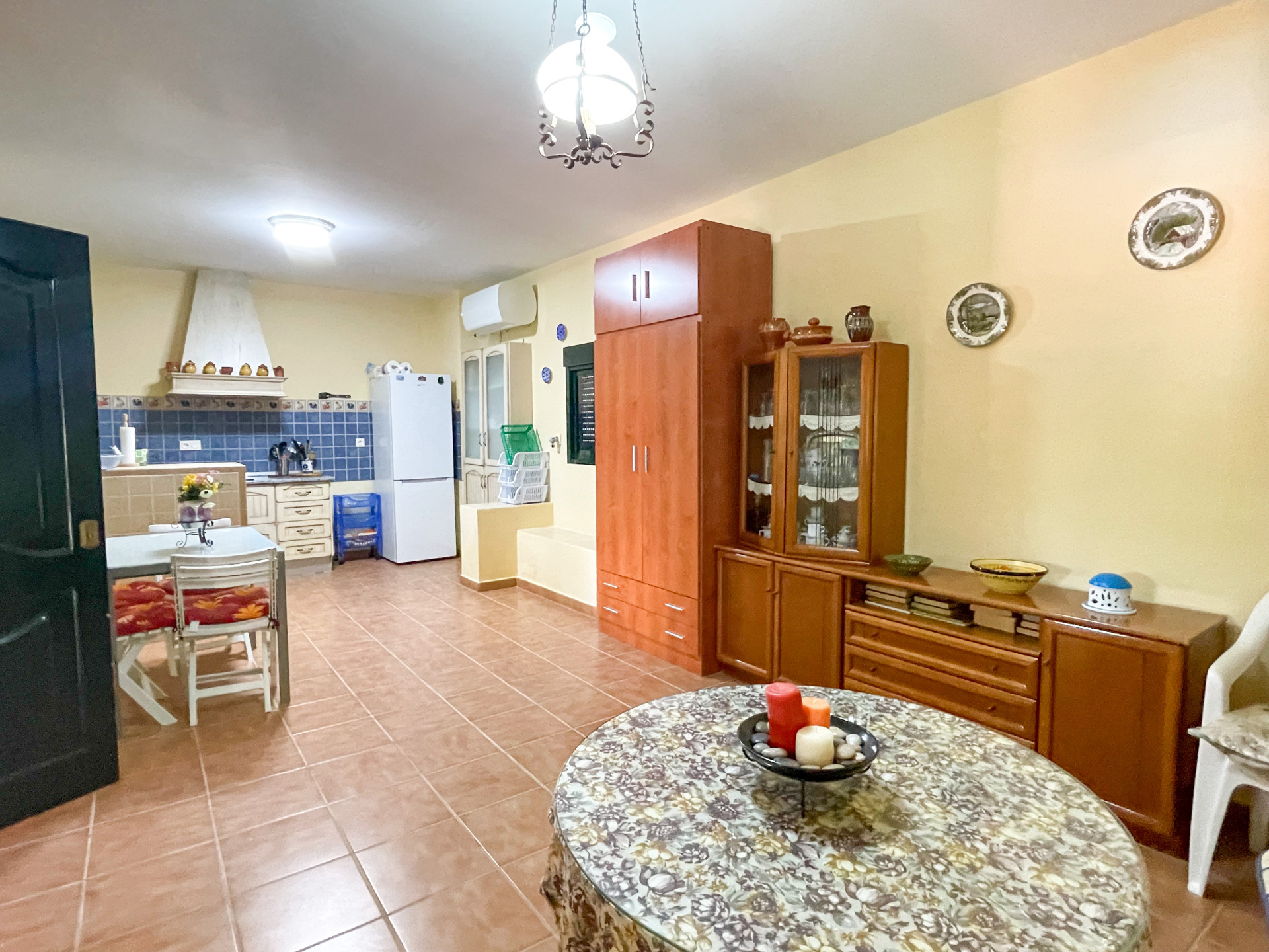 6 Bedroom Country house in Antequera - Photo 29