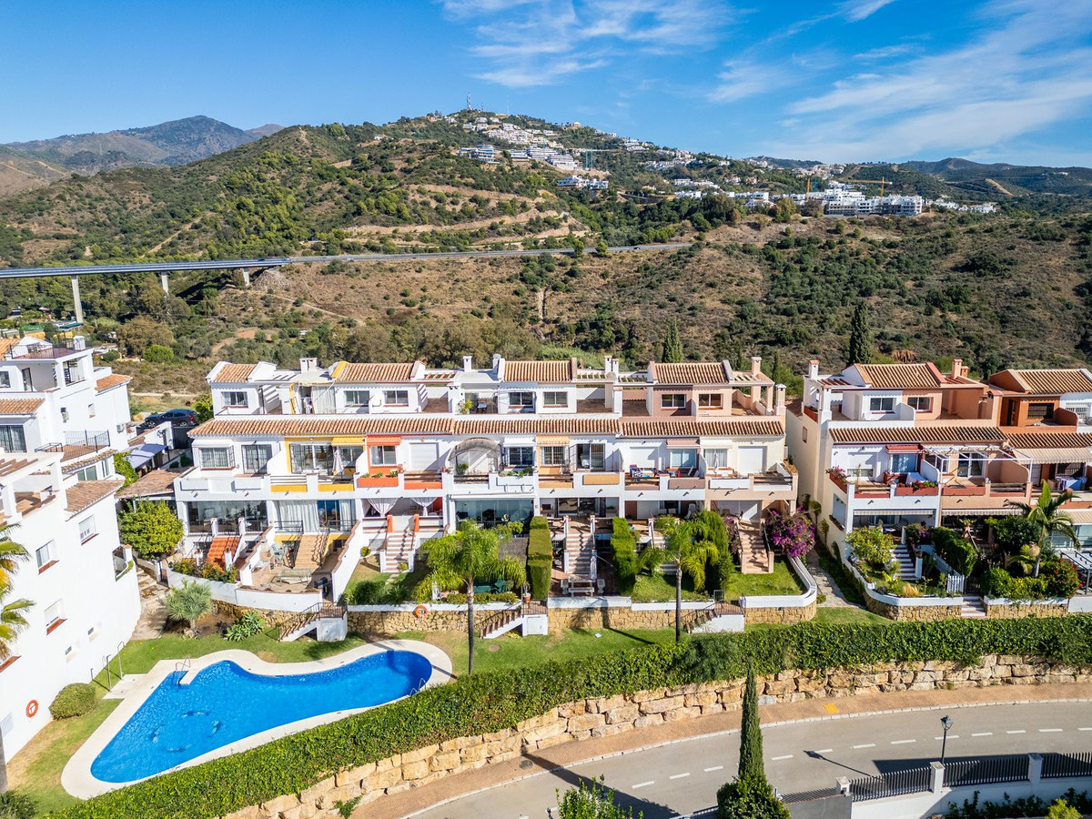 3 Bedroom Townhouse in Marbella - Photo 54