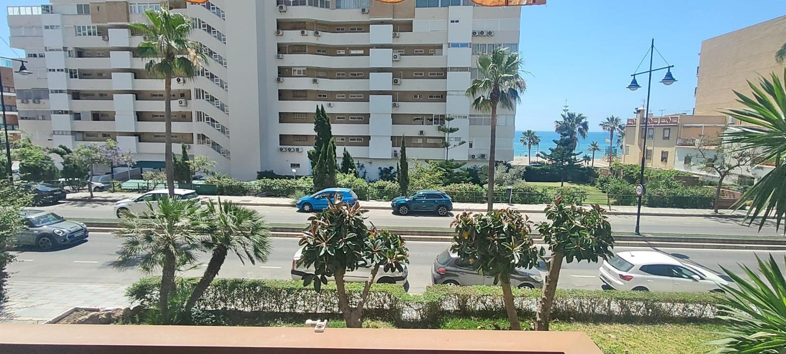 2 Bedroom Apartment in Fuengirola - Foto 28