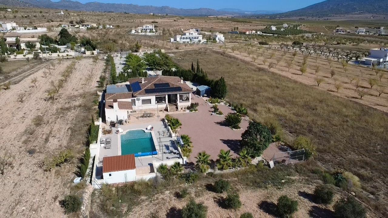 Moradia com 4 quartos com piscina em Alicante, Espanha – Foto 3