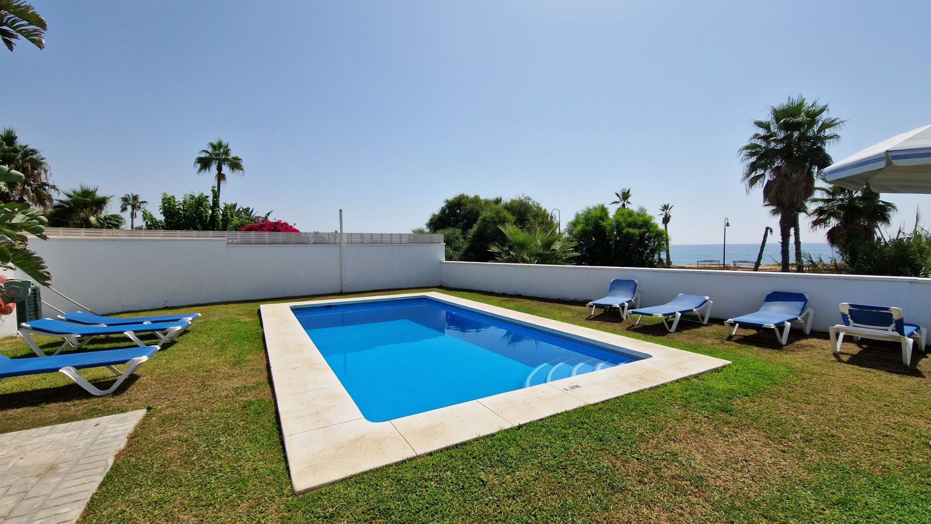 3 Bedroom Villa in Estepona - Foto 10