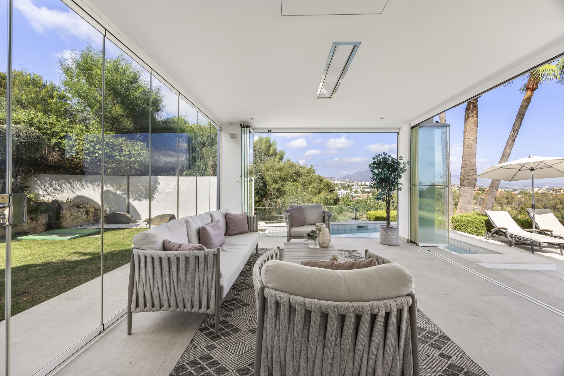 4 Bedroom Villa in Benahavís - Foto 22