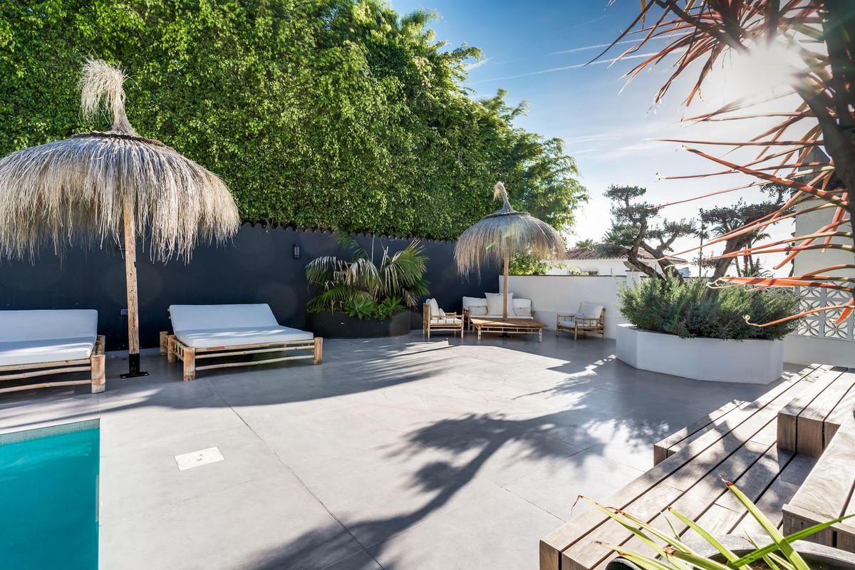 5 Bedroom Villa in Marbella - Photo 44