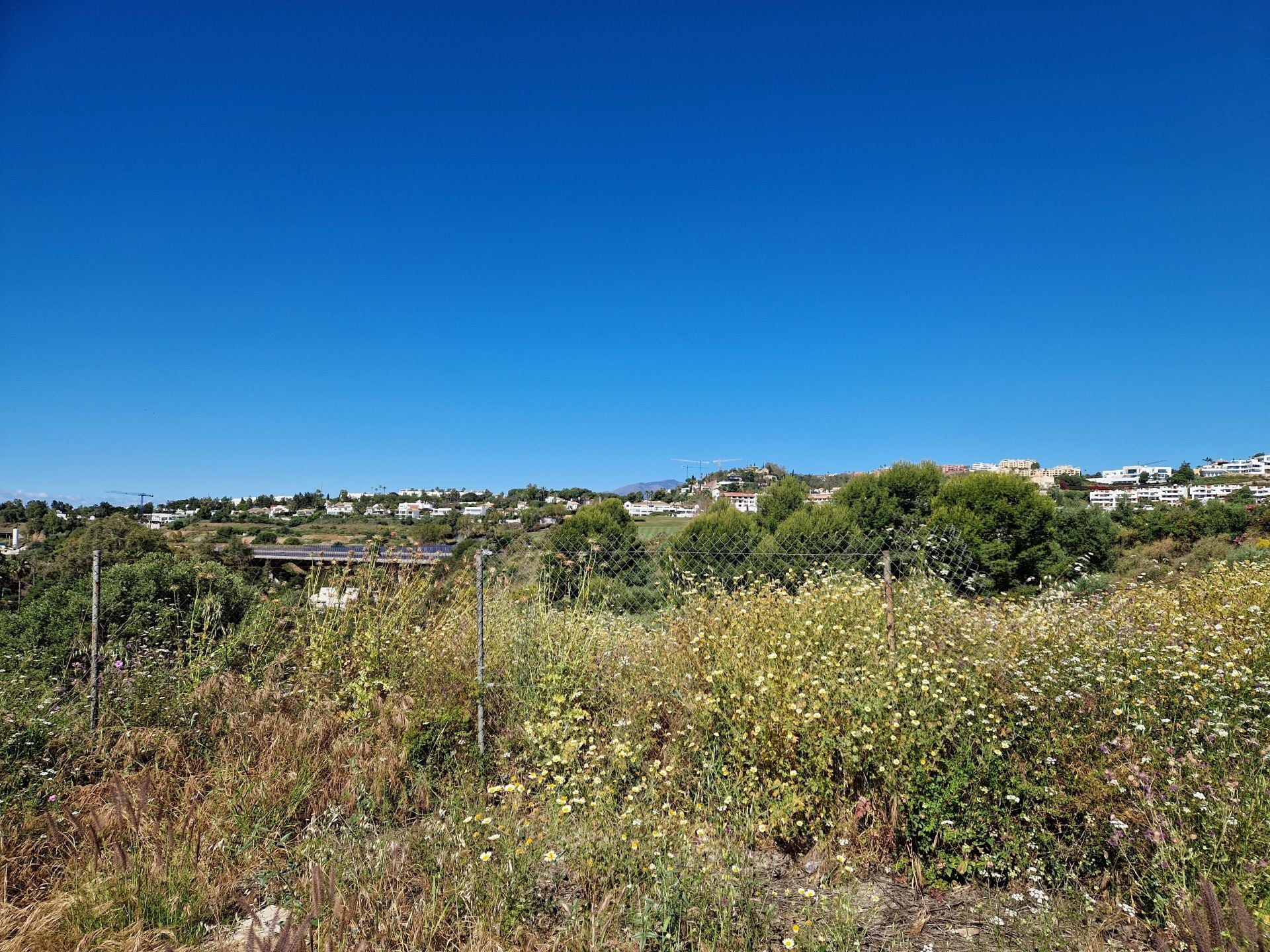 2,249 m² Plot in Marbella - Photo 3