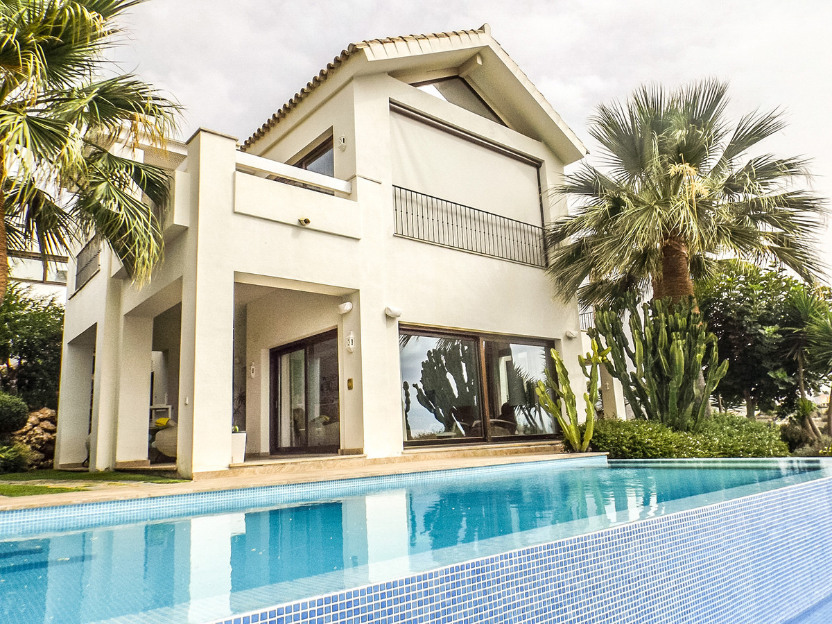 5 Bedroom Villa in Benahavís - Foto 2