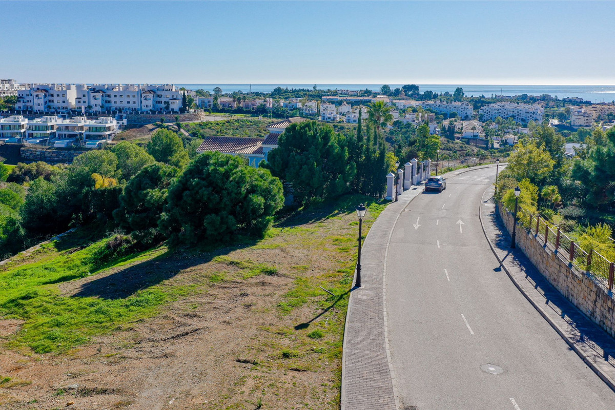 1,059 m² Plot in Estepona - Photo 5