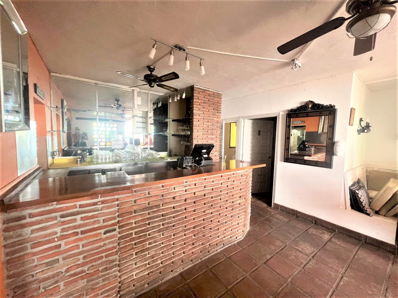 Bedrijfsruimte in Málaga, Spanje – Foto 2