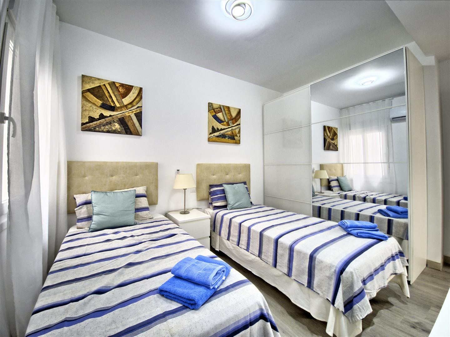 2 Bedroom Apartment in Marbella - Photo 25