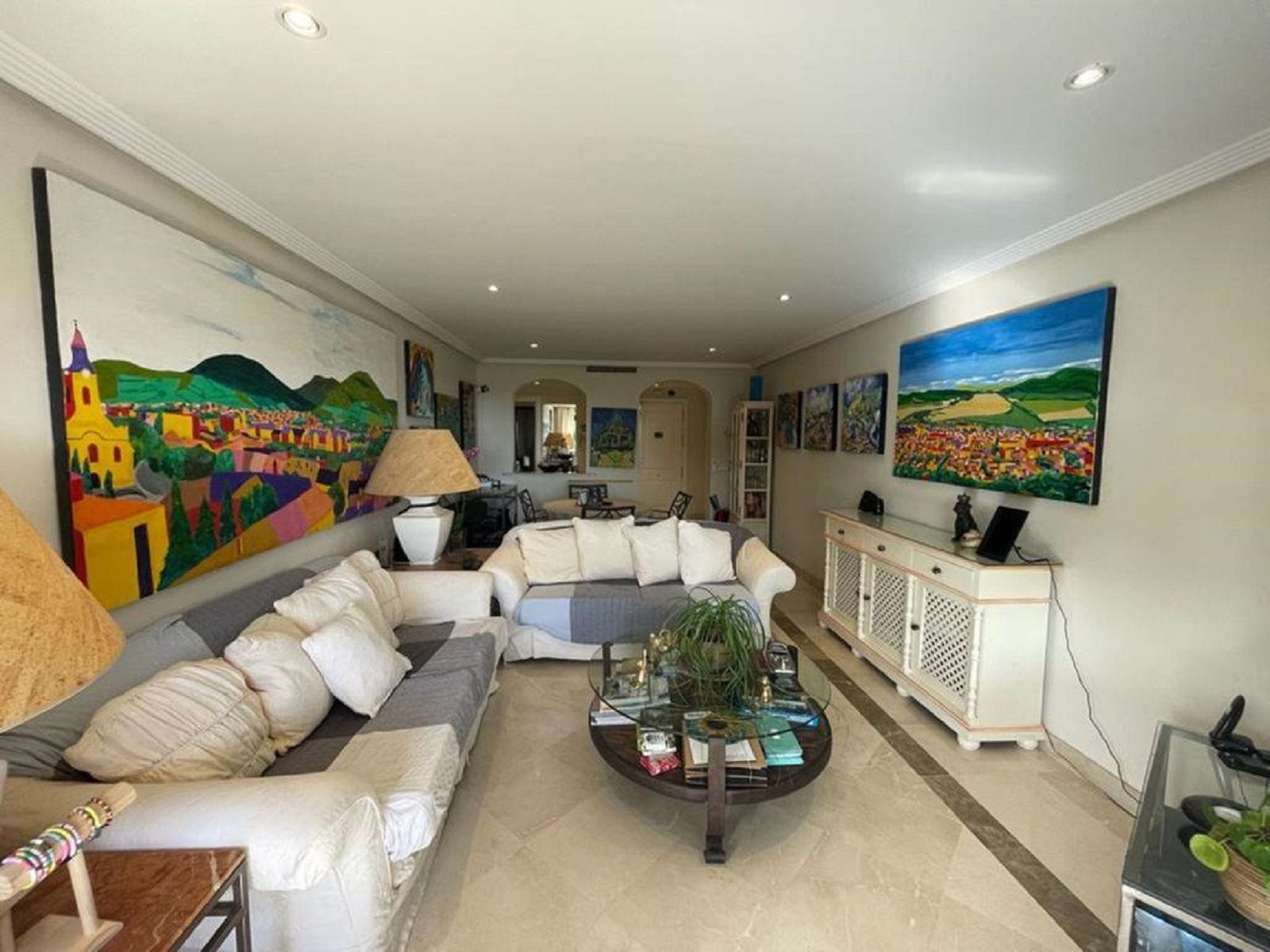 3 Bedroom Apartment in Benahavís - Photo 4