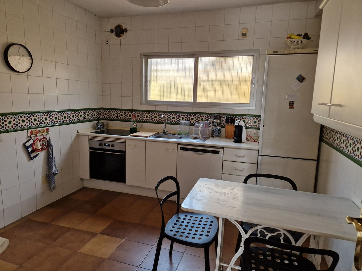 8 Bedroom Villa in Benalmádena - Foto 11