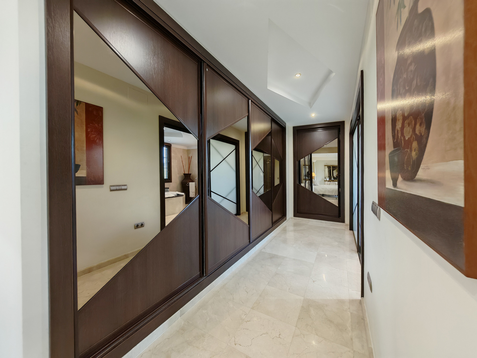 4 Bedroom Villa in Mijas - Photo 15