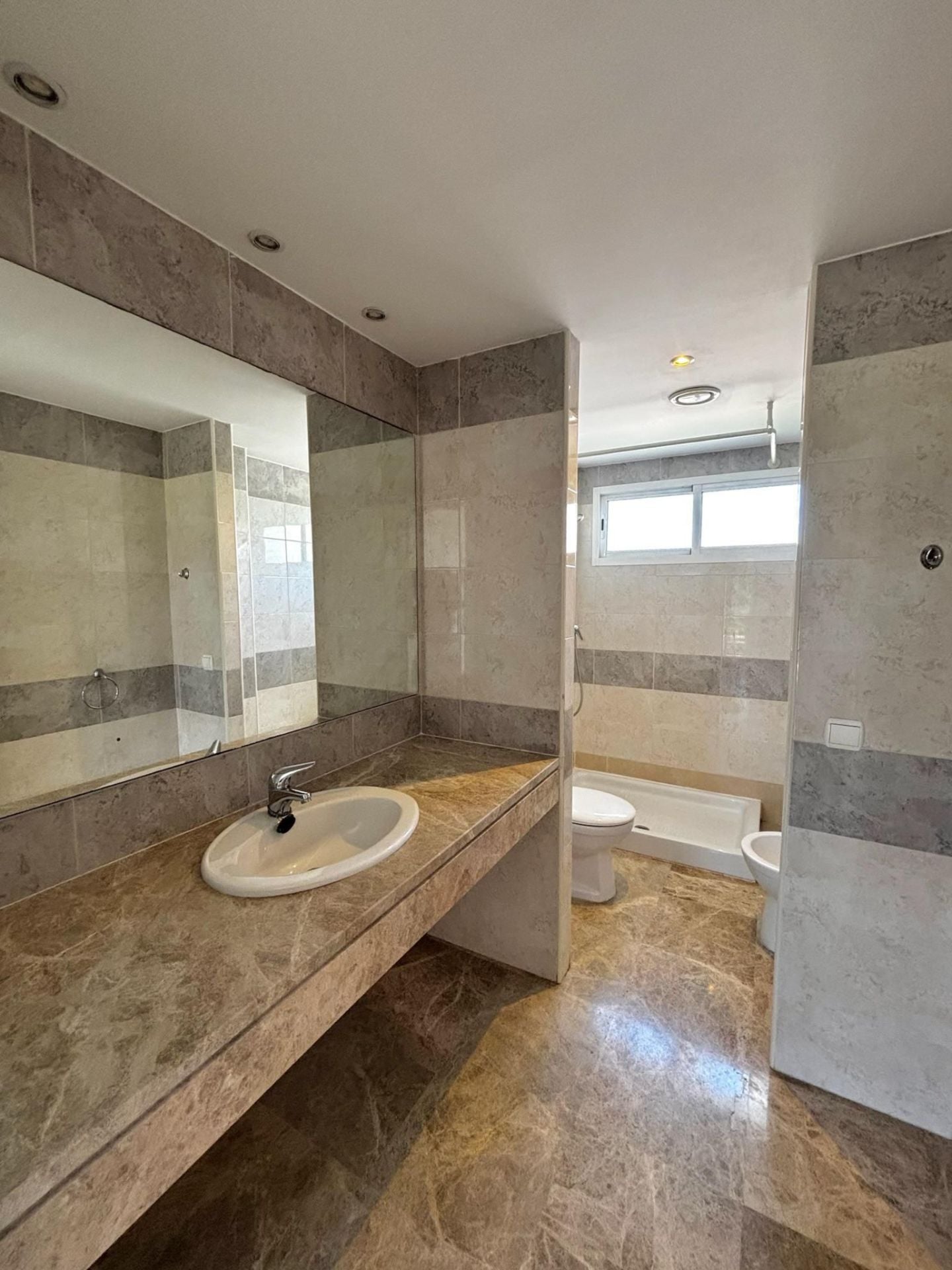 3 Bedroom Townhouse in Marbella - Photo 14