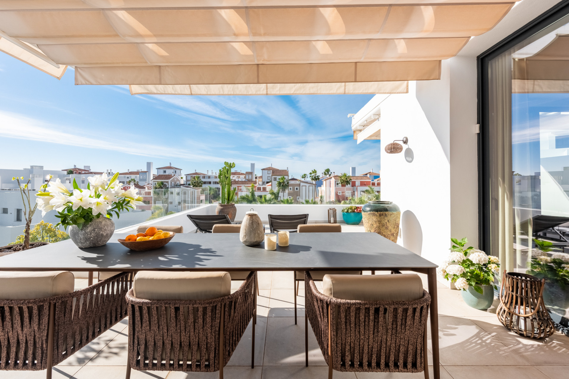 3 Bedroom Penthouse in Estepona - Photo 13
