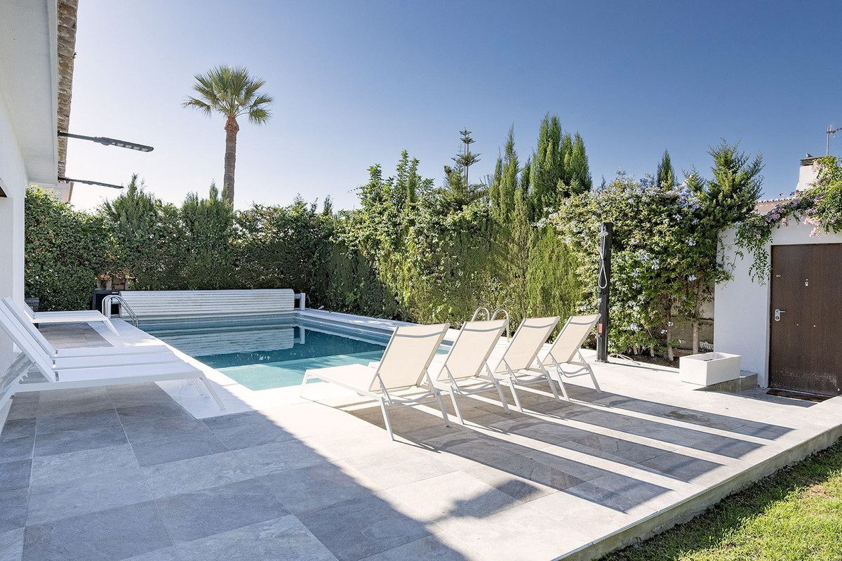 6 Bedroom Villa in Benalmádena - Foto 3